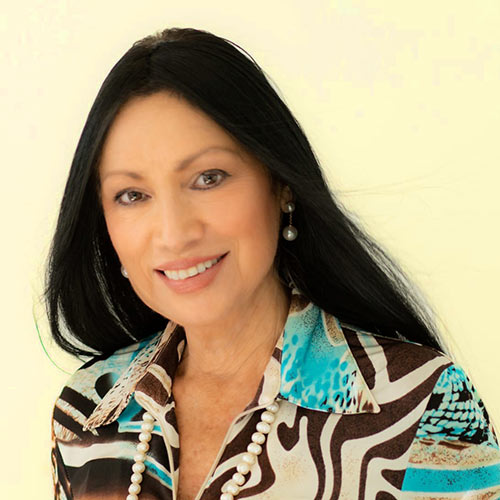 Alicia-Partida, Co-founder, Public Relations and Health Coach of Holistic Bio Spa
